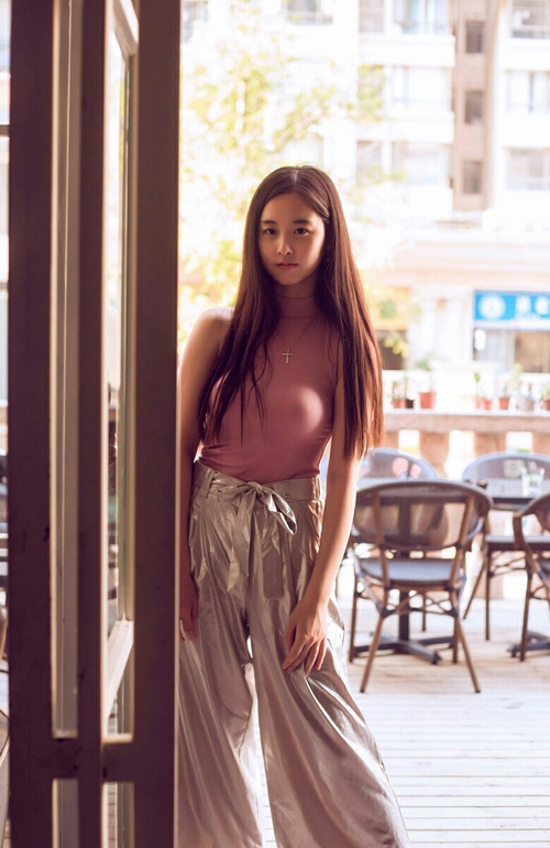 大型漂流探险赛,激流中奋勇搏击的水上竞技,漂流比赛项目都有什么