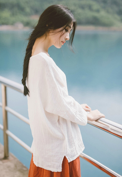 开云网站-德甲激烈角逐，球迷热烈讨论，德甲足球说