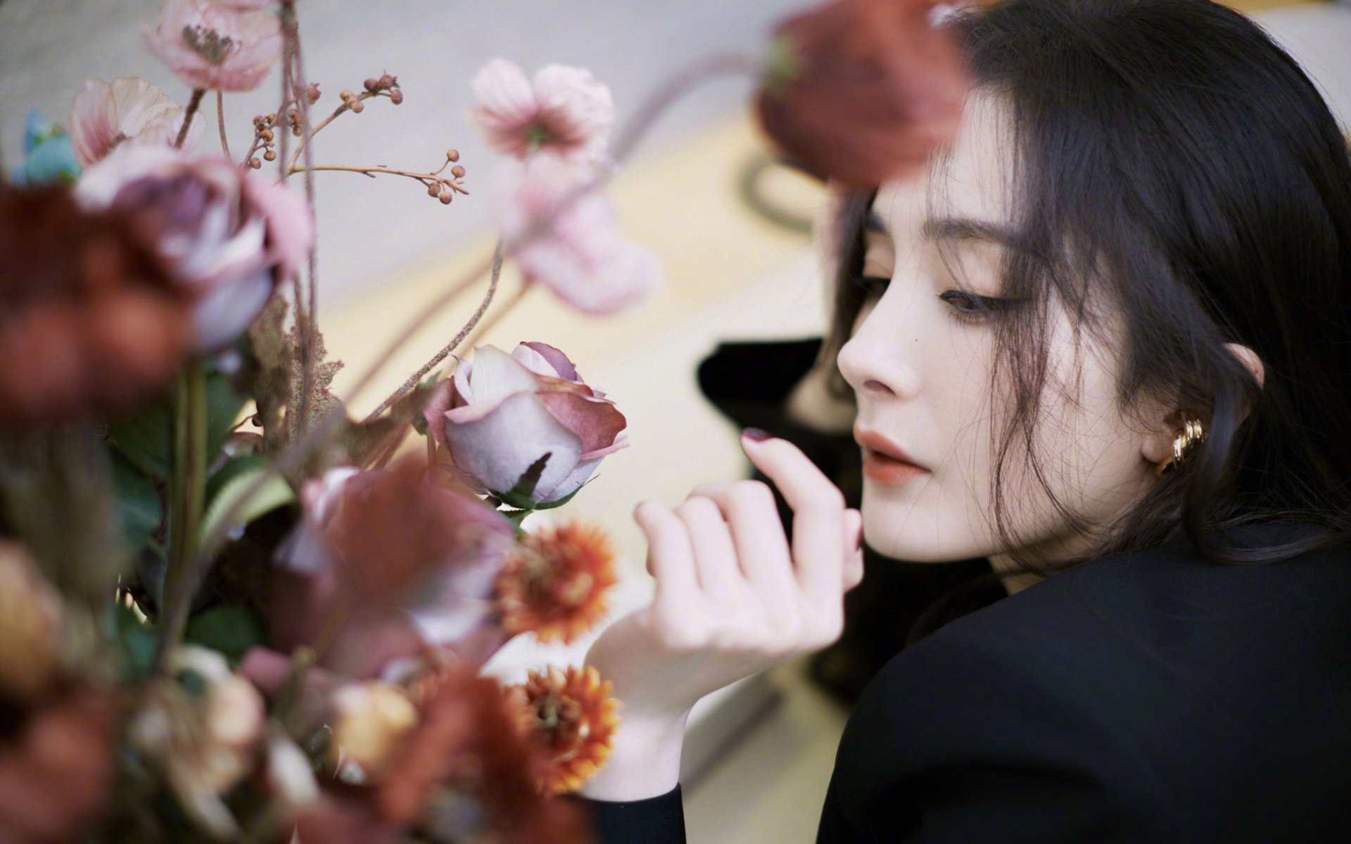 国内转播解说水平是否影响联赛形象输出,解说算主持人吗